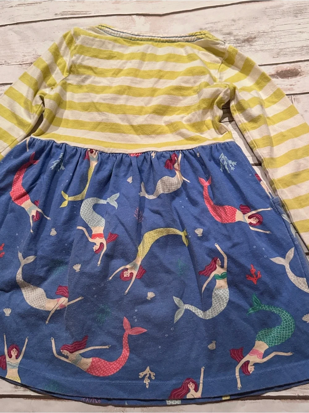 Mini Boden mermaid hopscotch fair for stains 3/4